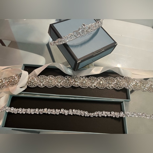 Wedding stuff - Picture 8 of 11